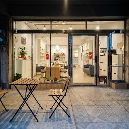 Ruifang Yi Hostel New Taipei City Luaran gambar