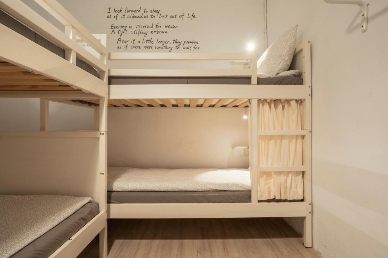 Ruifang Yi Hostel New Taipei City Luaran gambar