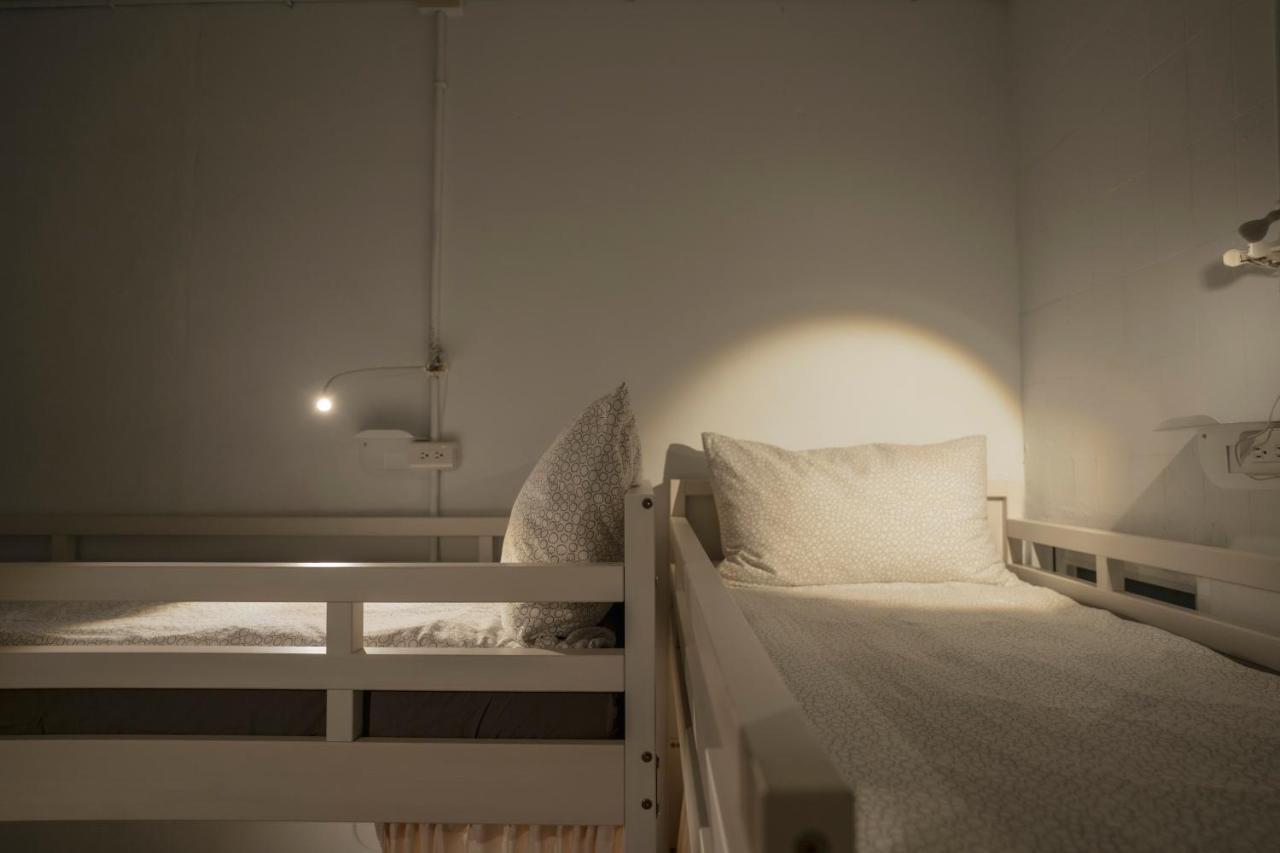 Ruifang Yi Hostel New Taipei City Luaran gambar