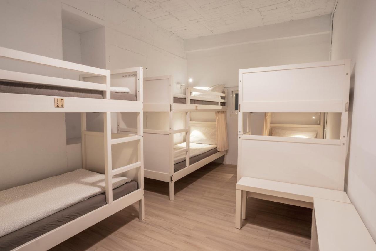 Ruifang Yi Hostel New Taipei City Luaran gambar