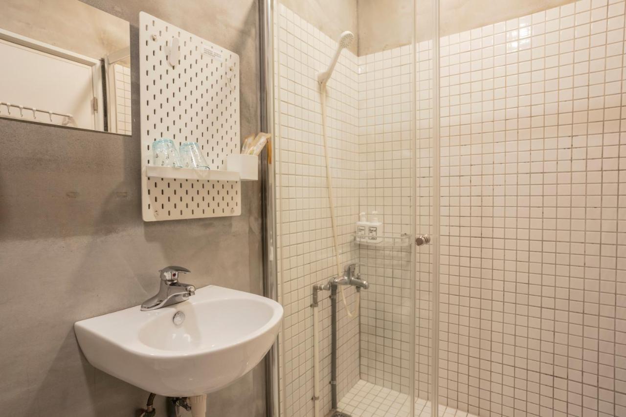 Ruifang Yi Hostel New Taipei City Luaran gambar